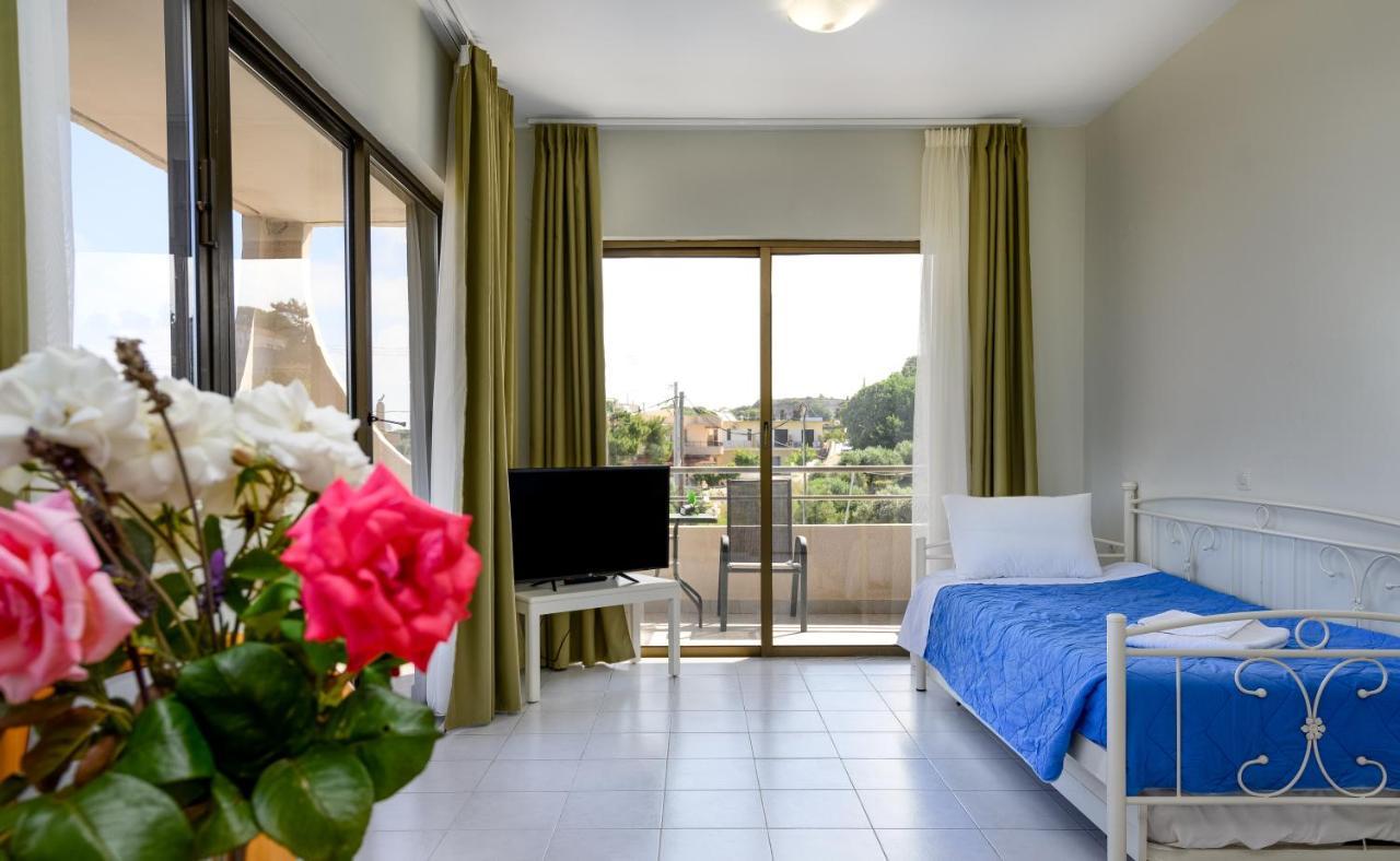 Ivory Hotel Теологос Екстер'єр фото