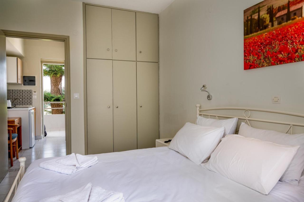 Ivory Hotel Теологос Екстер'єр фото